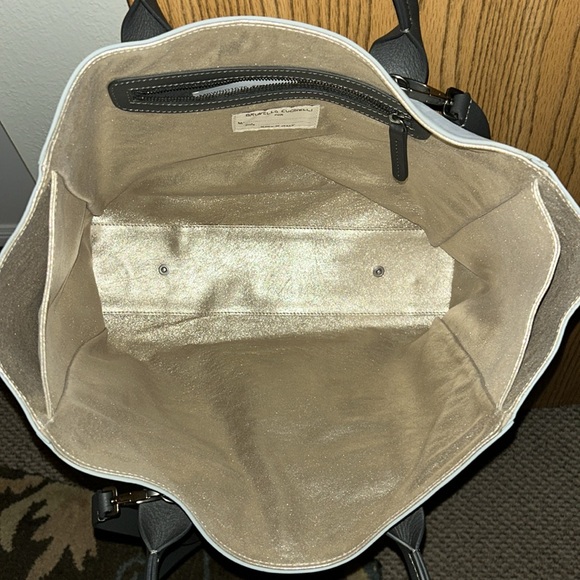 Brunello  Cucinelli large tote detachable Crossbody strap & inner pouch - Picture 7 of 16